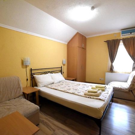 Etno Kuca Sa Konacistem Gocko Hotel Vrnjačka Banja Eksteriør billede