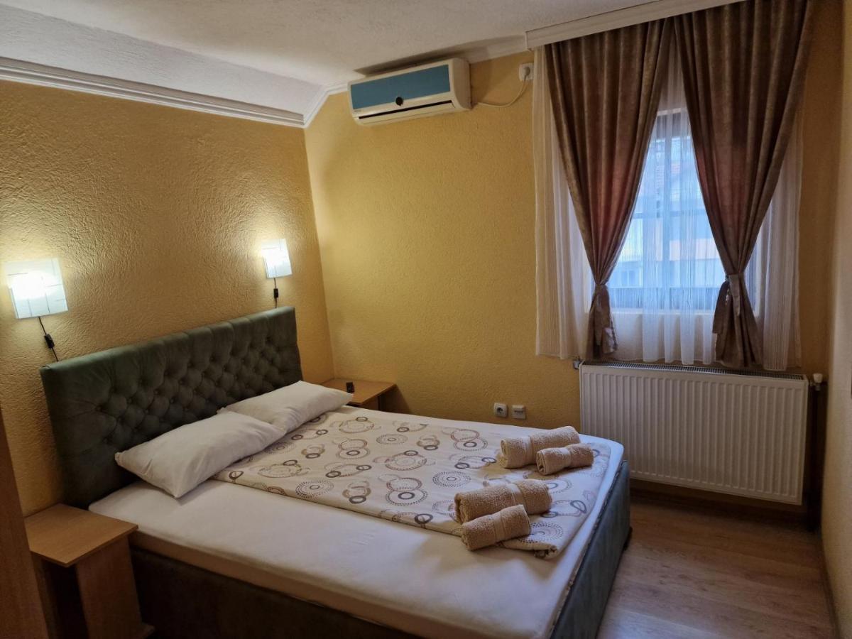 Etno Kuca Sa Konacistem Gocko Hotel Vrnjačka Banja Eksteriør billede